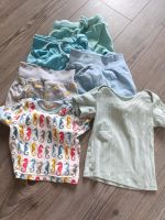 Kurze Hosen + 2 T-Shirts Nordrhein-Westfalen - Olpe Vorschau