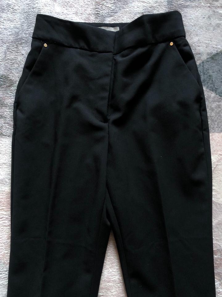 Schöne H&M Stoffhose Business Hose Gr. 38 Damen schwarz Top in Chemnitz