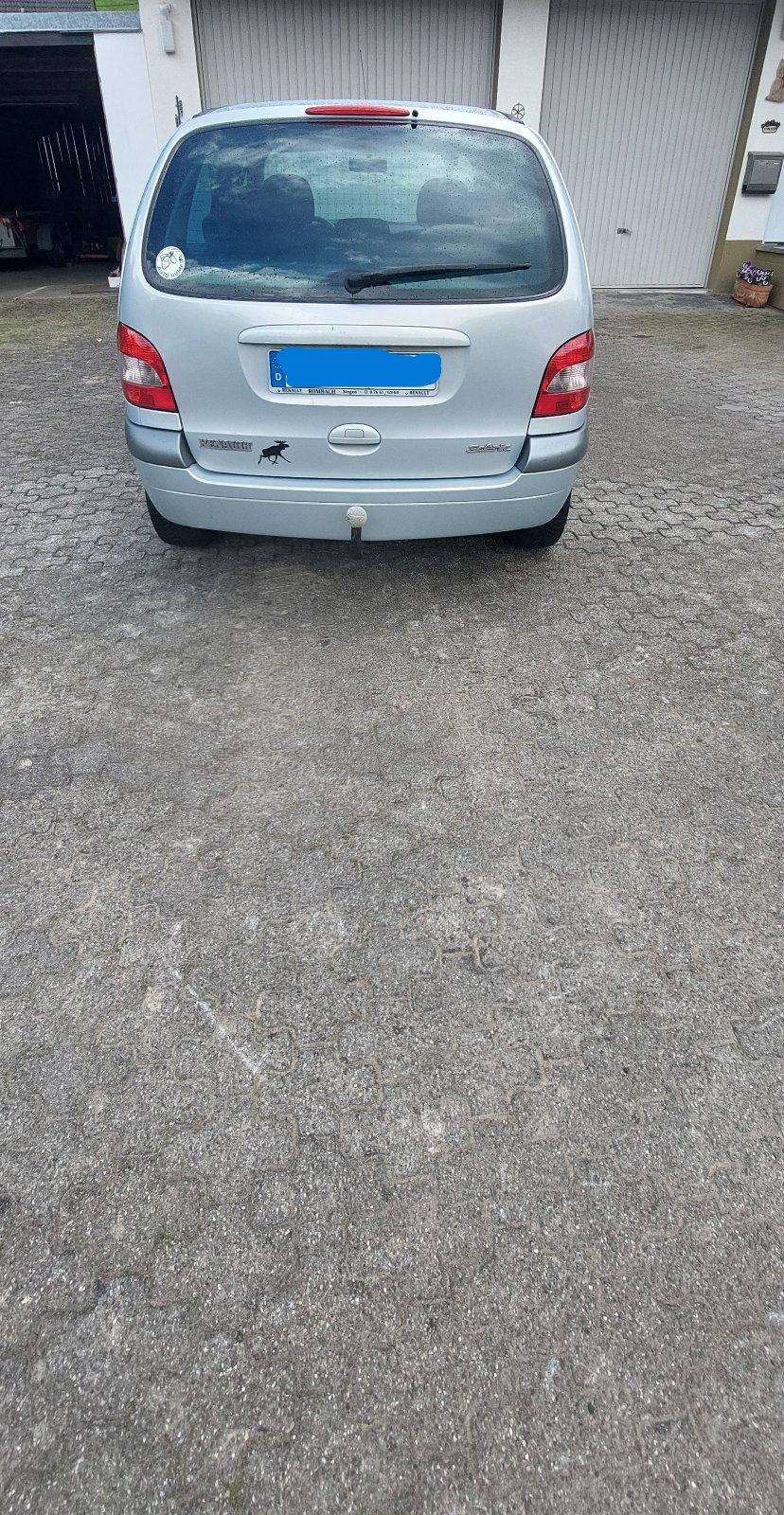Abbildung des Autos Renault Scenic
