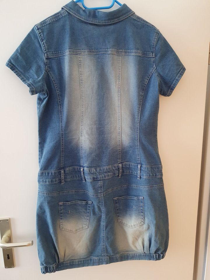 Jeanskleid Neu Gr 42 in Kempten