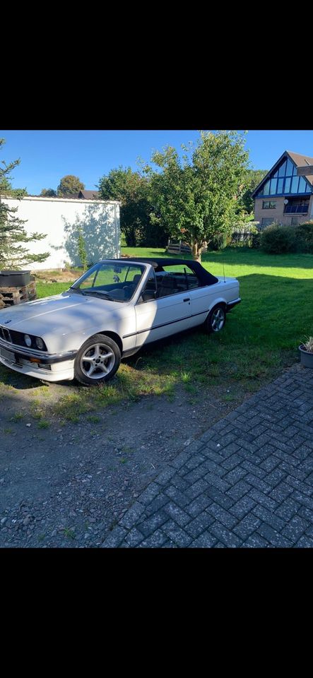 BMW 325i Cabrio in Wenden