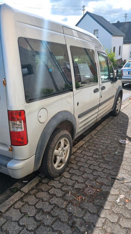 Ford tourneo connect in Quierschied