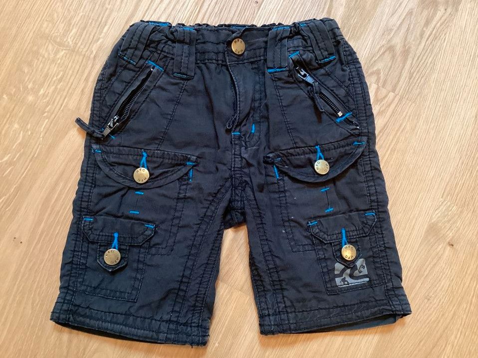 Kurze bequeme Hose Shorts Cargohose Gr. 74 in Eningen