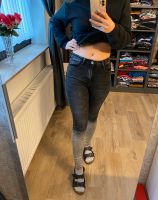 Neue Highwaist Röhrenjeans in XS Hessen - Bad Sooden-Allendorf Vorschau