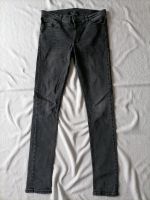 ASOS Herren Jeans black Denim Grau 31 / 34 Bayern - Schrobenhausen Vorschau