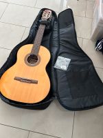 Gitarre mit Tasche Köln - Rath-Heumar Vorschau