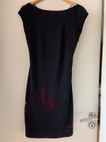 Kleid schwarz mit rot Gr M desigual Aachen - Kornelimünster/Walheim Vorschau