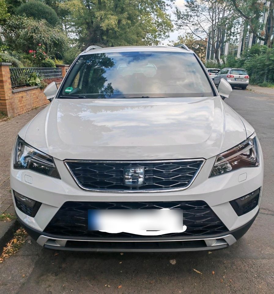 Seat Ateca 1.5 Tsi 4Drive, 7 Gang Automat in Wiesbaden