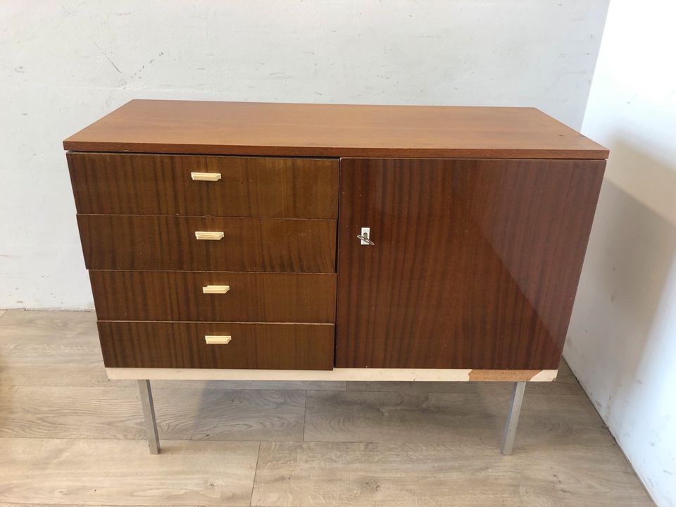 #A DDR Hellerau Sideboard Kommode Anbauwand elegant Meißen 60er in Burgstädt