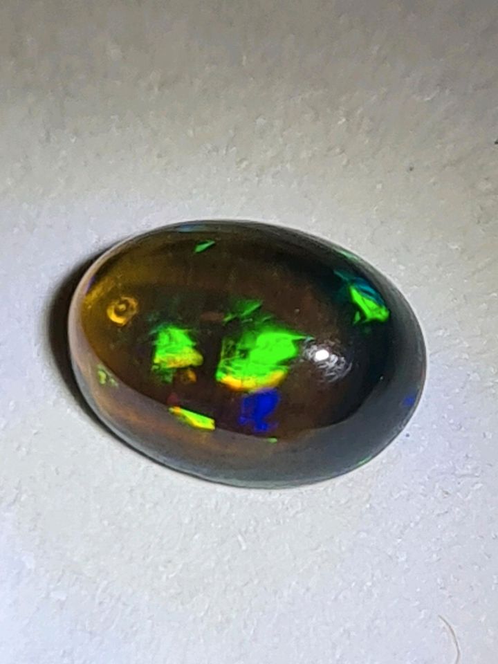 Edelstein Opal in Reutlingen