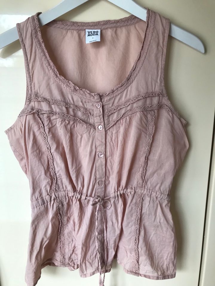 Bluse Vero Moda, ärmellos, Gr.M, rosé, Sommer 2024, romantisch in Templin