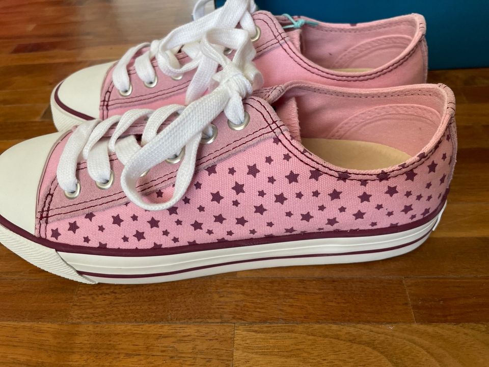 NEU ** RICHTER ** Sneaker Halbschuhe 35 ** Rosa Chucks in Regensburg