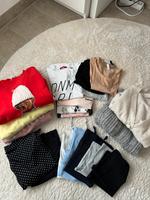 Damen Kleidungspaket 19 teile Größe S/M -neuwertig! Hessen - Bad Sooden-Allendorf Vorschau