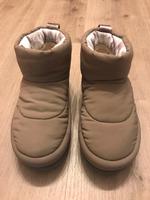 UGG Boots beige Gr. 39 Hessen - Dreieich Vorschau