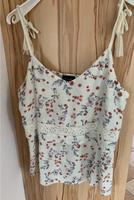 Top beige mit Blumen und Spitze Gr. S Vila Bayern - Maisach Vorschau