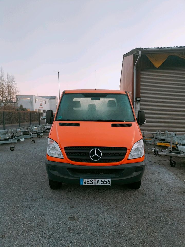 Abschleppdienst, Abschleppwagen für Werkstattaufträge in Kamp-Lintfort