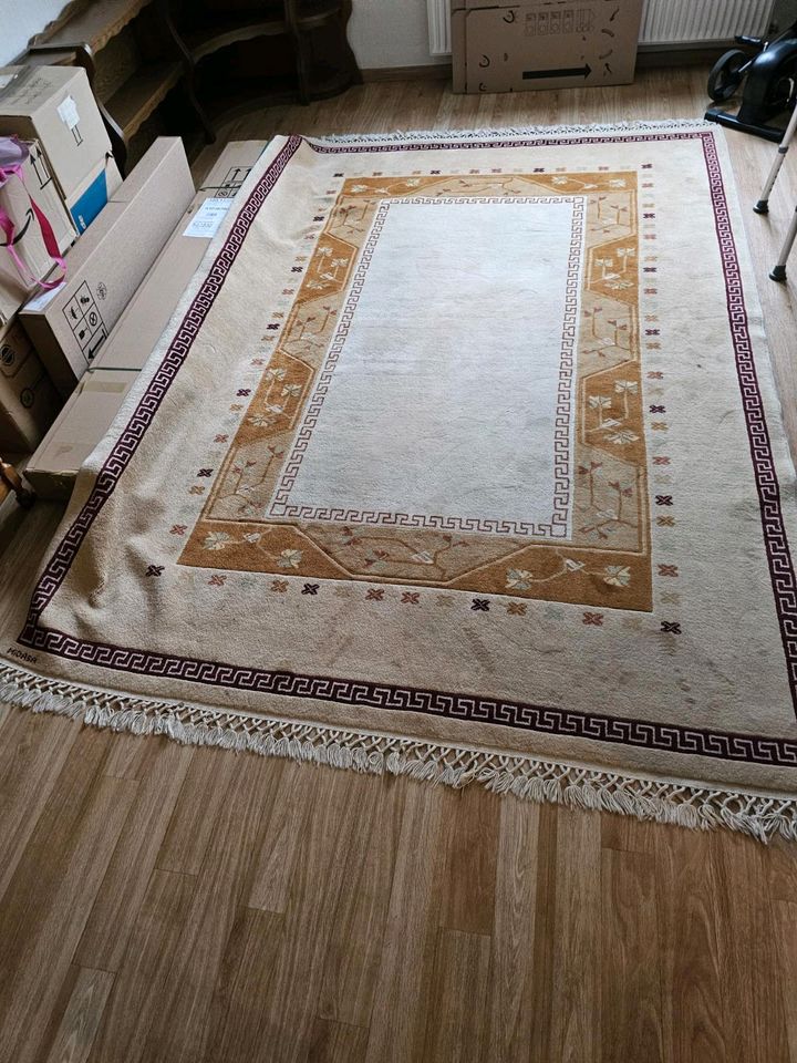 Großer Vintage Teppich in Unna