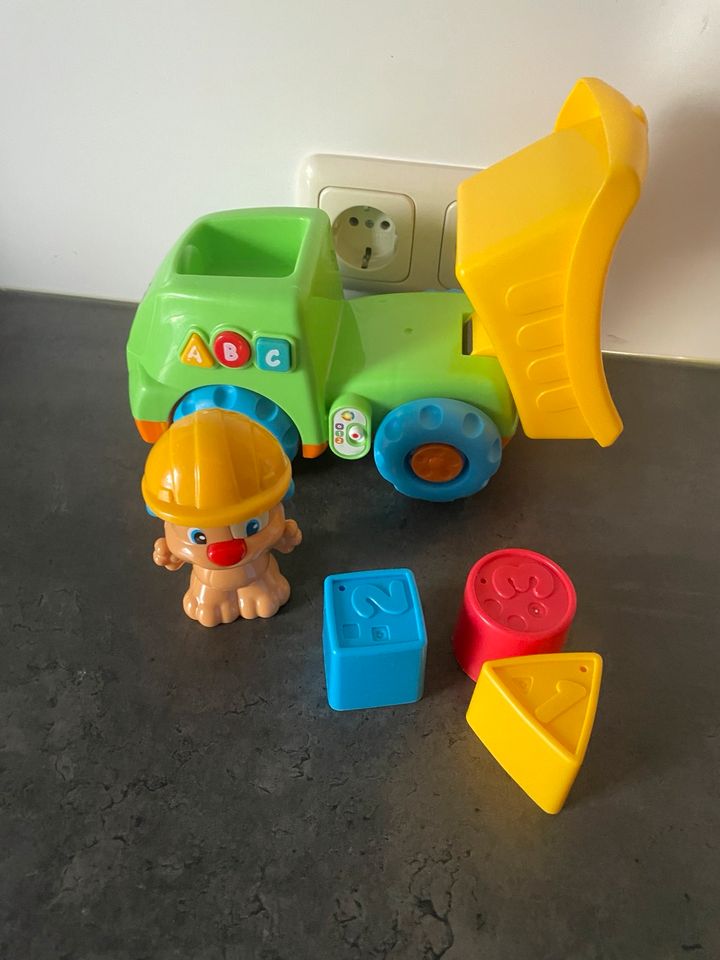 Fisher Price Kipplaster in Kleinwallstadt