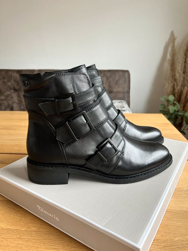 neue Tamaris Boots Stiefeletten Gr. 39 in Aschaffenburg - Dammbach | eBay  Kleinanzeigen ist jetzt Kleinanzeigen