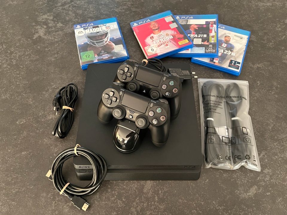 PS 4 slim Set in Schwelm