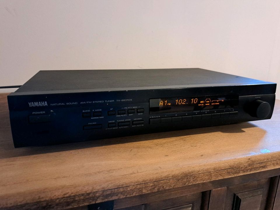 Yamaha TX-680RDS Tuner Radio * AM/FM Natural Sound * Schwarz * in Oberzent