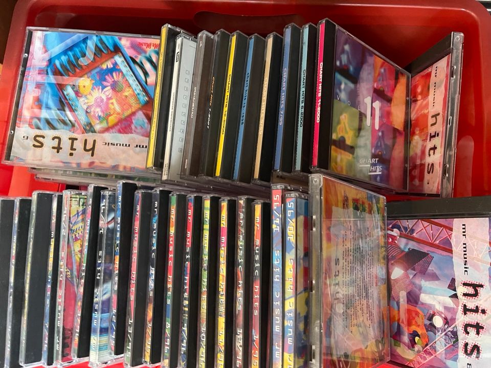 Cd Mr Musik Hits Sammlung ca 100 CDs in Gießen