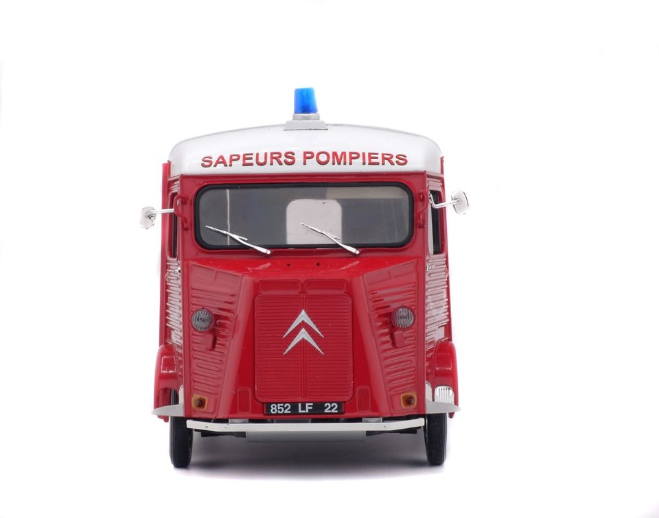 SOLIDO 1:18 - CITROEN TYPE HY Feuerwehr SAPEURS POMPIERS 1969 NEU in Berlin