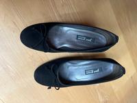 Paul Green Pumps,schwarz,Samtziegenleder Gr.37,5(4,5),6cm,wie neu Kr. München - Unterhaching Vorschau