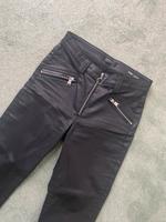 Kunstleder Push Up Hose „Guess“ Größe 26 Bayern - Würzburg Vorschau