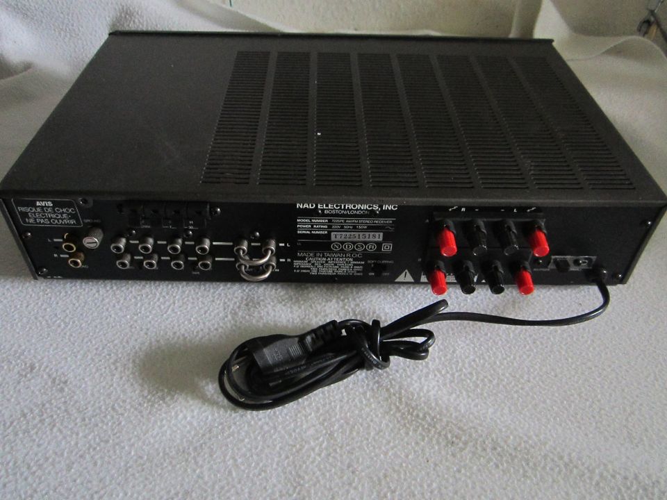 NAD Stereo Receiver 7225 PE in Karlsruhe