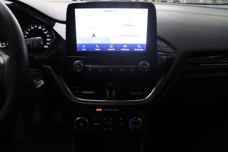 Ford Fiesta 1.5 TDCi S&S COOL&CONNECT+LED+CARPLAY in Lilienthal