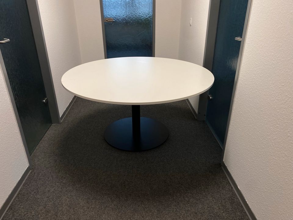 Runder Bürotisch Besprechungstisch in Bochum