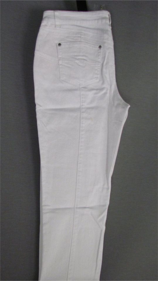 2 Neue Damen Jeans Hose weiß Stretch 5 Pocket Style Größe 46 - 48 in Usedom