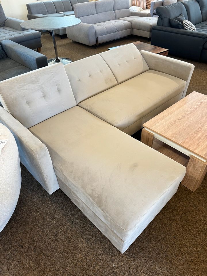 Sofa Ecksofa Cauch Wohnlandschaft Sessel in Wietzen