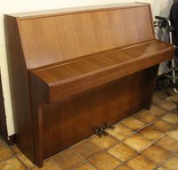 Schimmel Piano Modell 112/5 Nr. 161 207 | Nussbaum sateniert Schleswig-Holstein - Oeversee Vorschau