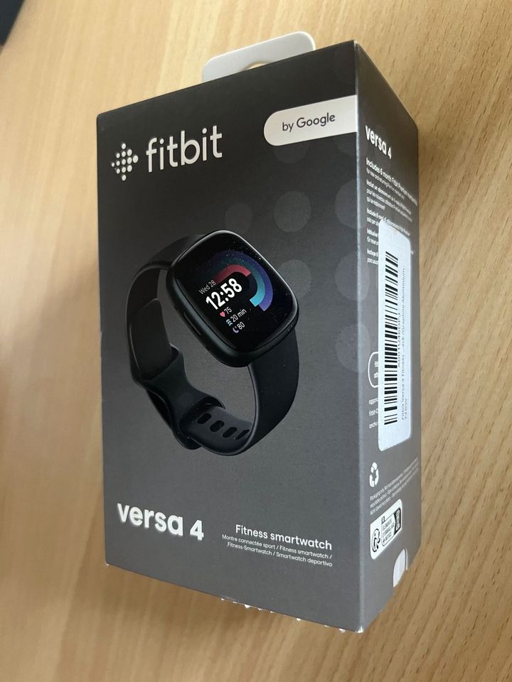 Fitbit Versa 4 Fitnestracker/ Smartwatch mitGarantie in Marzling