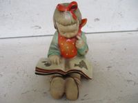 Alte Hummel-Figur "Bücherwurm" Mädchen. Kronenmarke Nordrhein-Westfalen - Bad Oeynhausen Vorschau