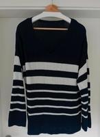 Pulli Pullover V-Ausschnitt Schleswig-Holstein - Neumünster Vorschau