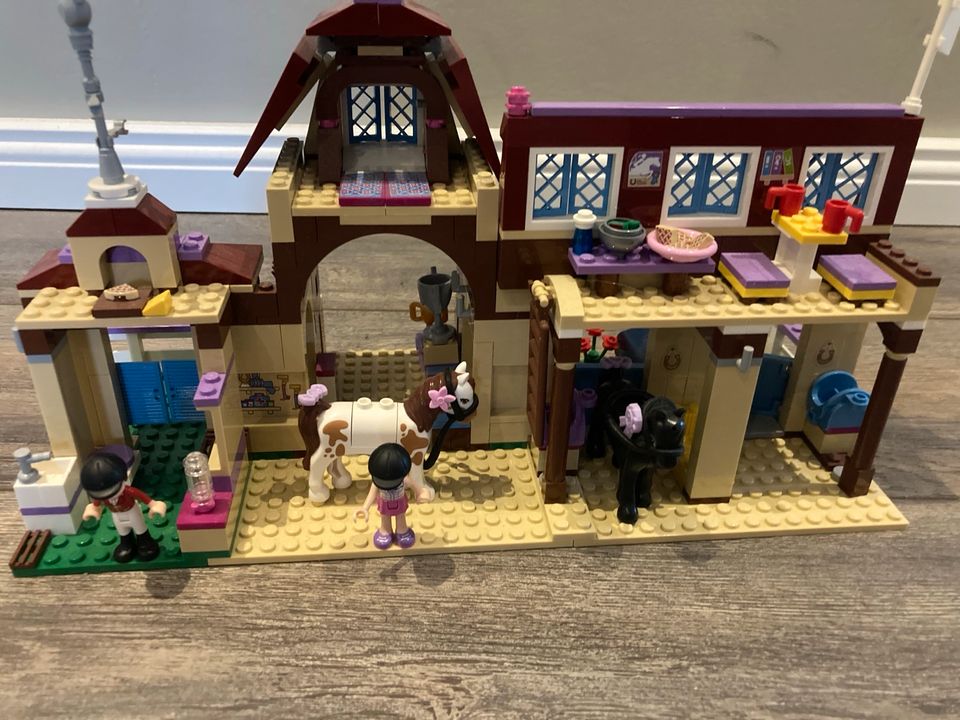 LEGO Friends 41126 - Heartlake Reiterhof in Heidgraben