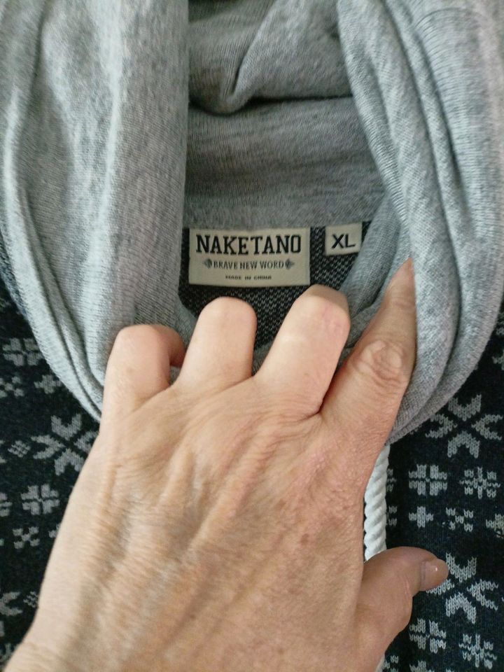 Naketano Pullover XL Damen in Mettmann