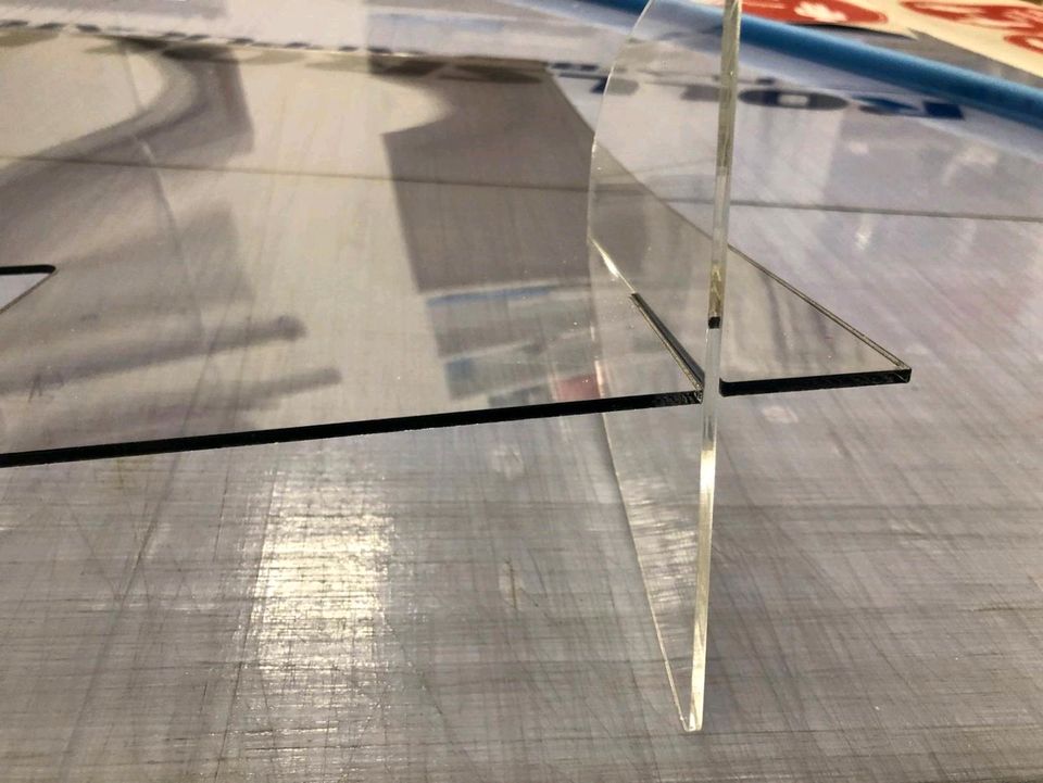 Acrylglas, Plexiglas UV trasparent getönt 3050x2050x5 mm in
