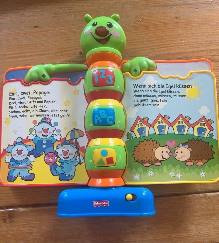 Fisher Price Lernspass Liederbuch in Berlin