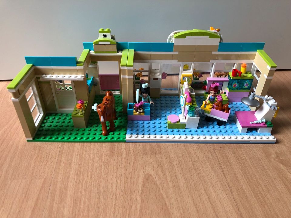 Lego friends 3188 Tierklinik Tierstation Tierarzt Krankenhaus in  Nordrhein-Westfalen - Neuss | Lego & Duplo günstig kaufen, gebraucht oder  neu | eBay Kleinanzeigen ist jetzt Kleinanzeigen