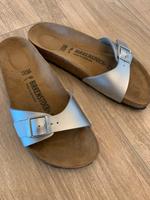 Birkenstock Pantoletten Madrid Silber 38 Niedersachsen - Aurich Vorschau