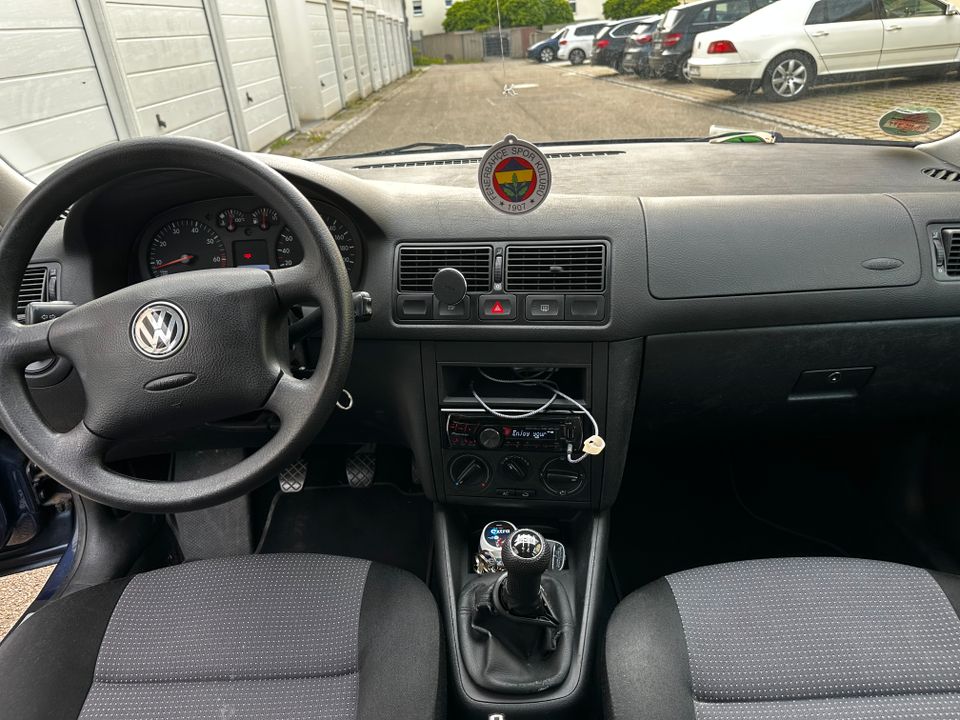 VW Golf 4 1.4 in Mühlacker