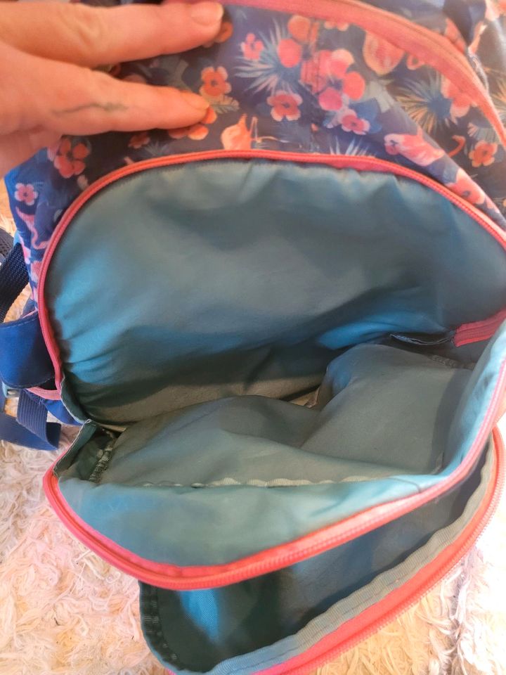 Schultasche zu verschenken Selbstabholer in Barth