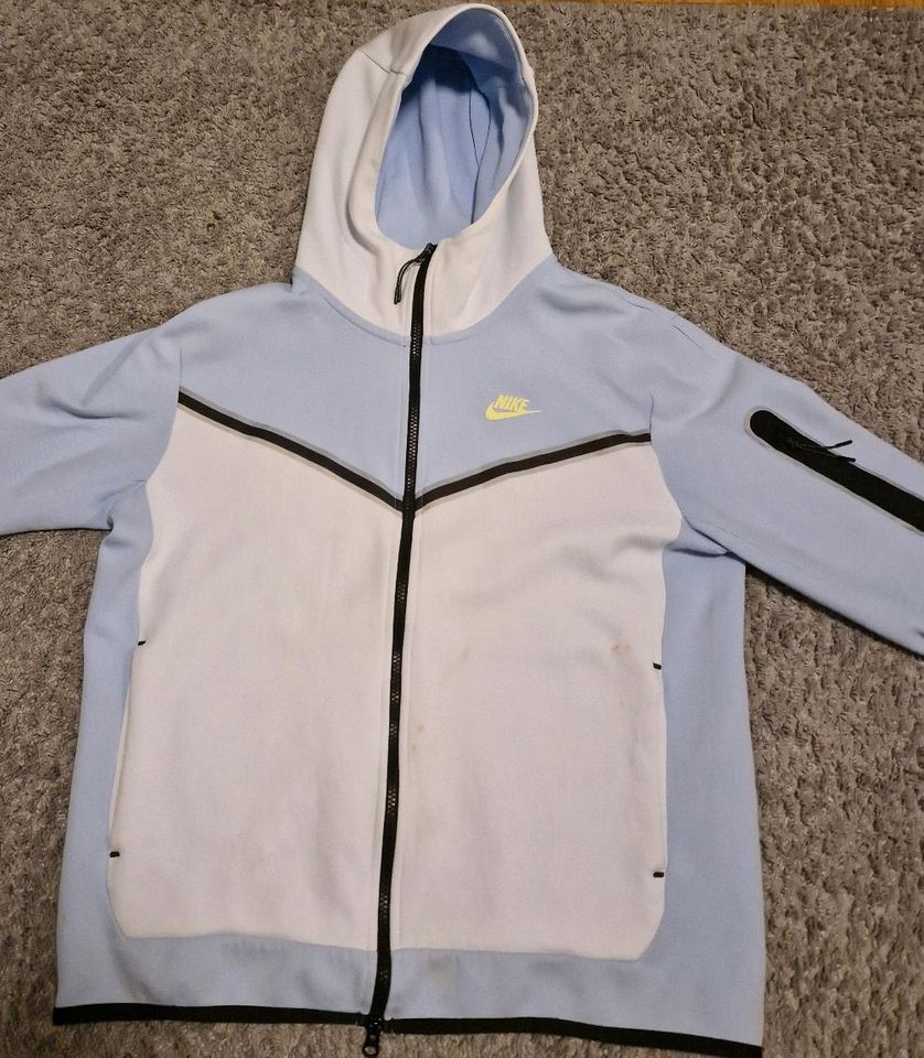 Nike Tech Fleece Baby blau in Norderstedt