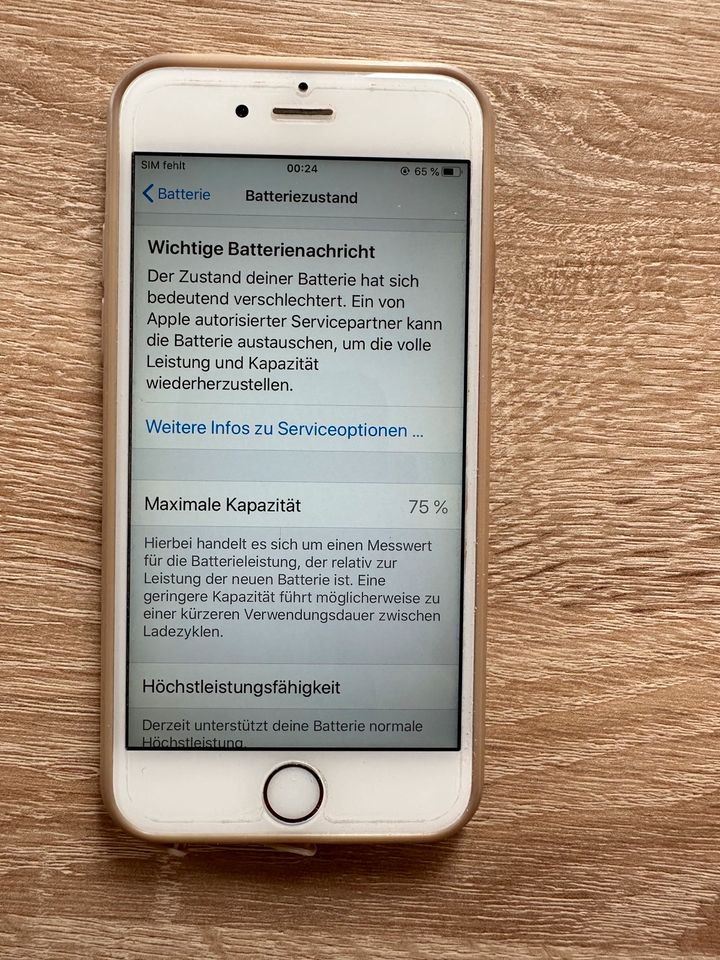 Apple IPhone 6s 32 GB Roségold in Berlin