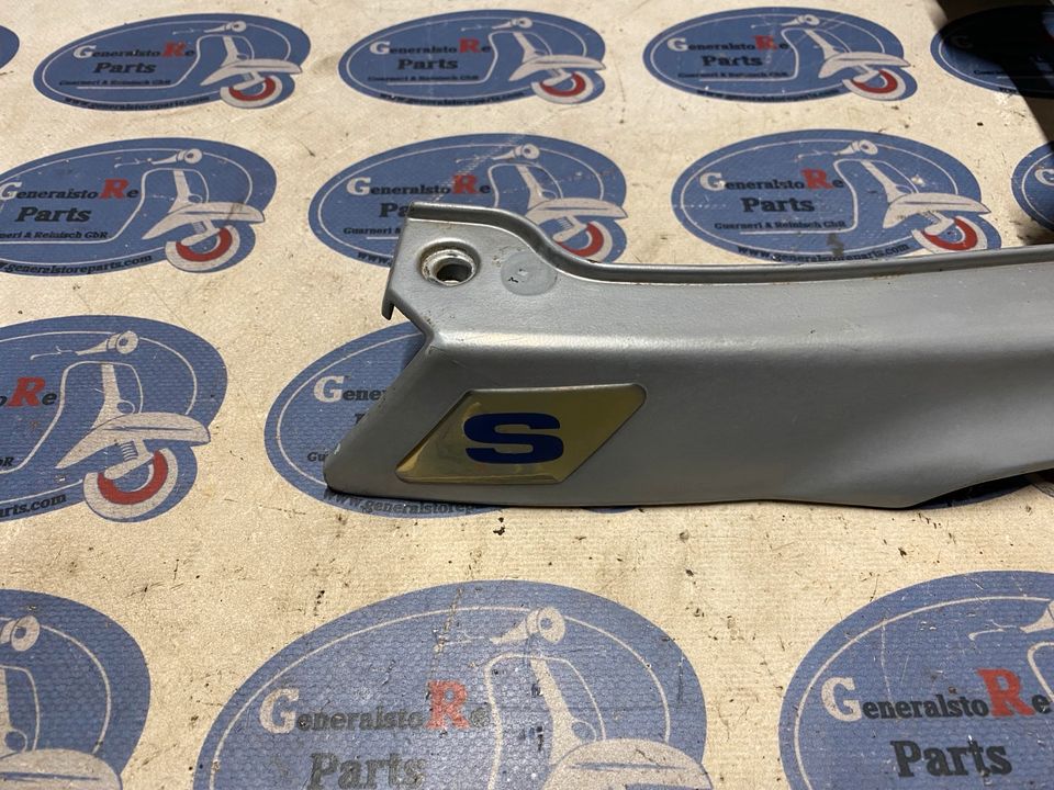 Piaggio SKR 125/150 Heck-Gepäckträger,Spoiler Topcase in Kämpfelbach