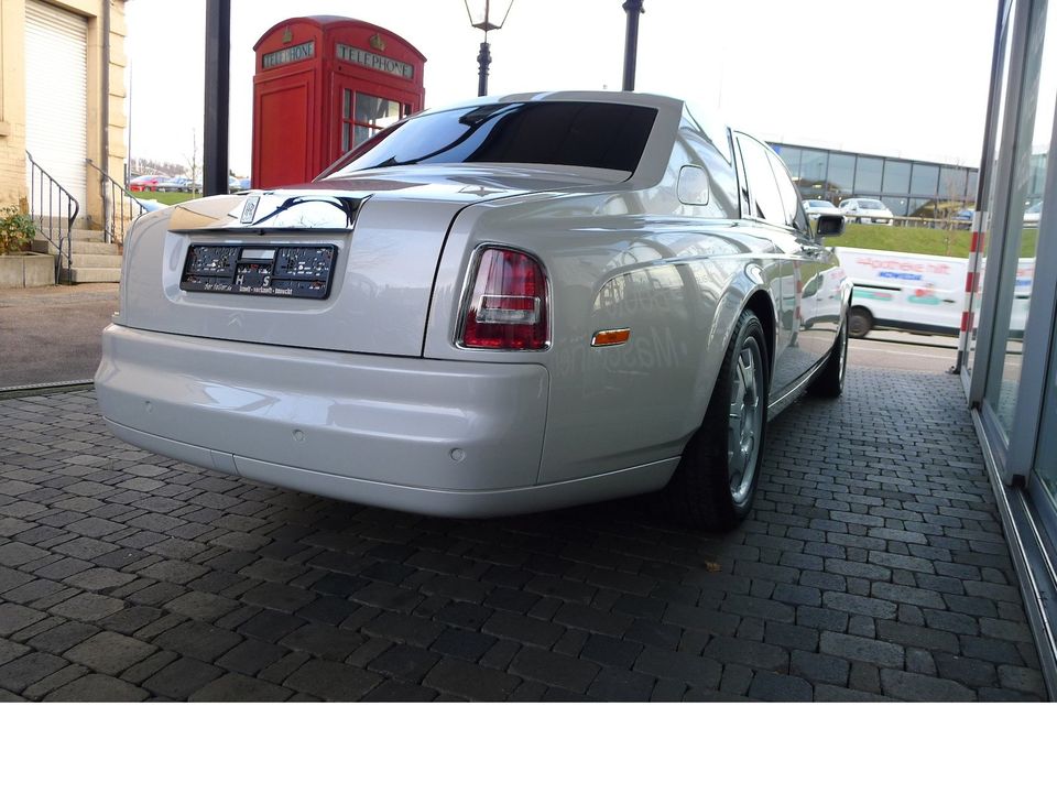 2007 Rolls-Royce Phantom VII - Limousine 10.000 km mit neuem Service